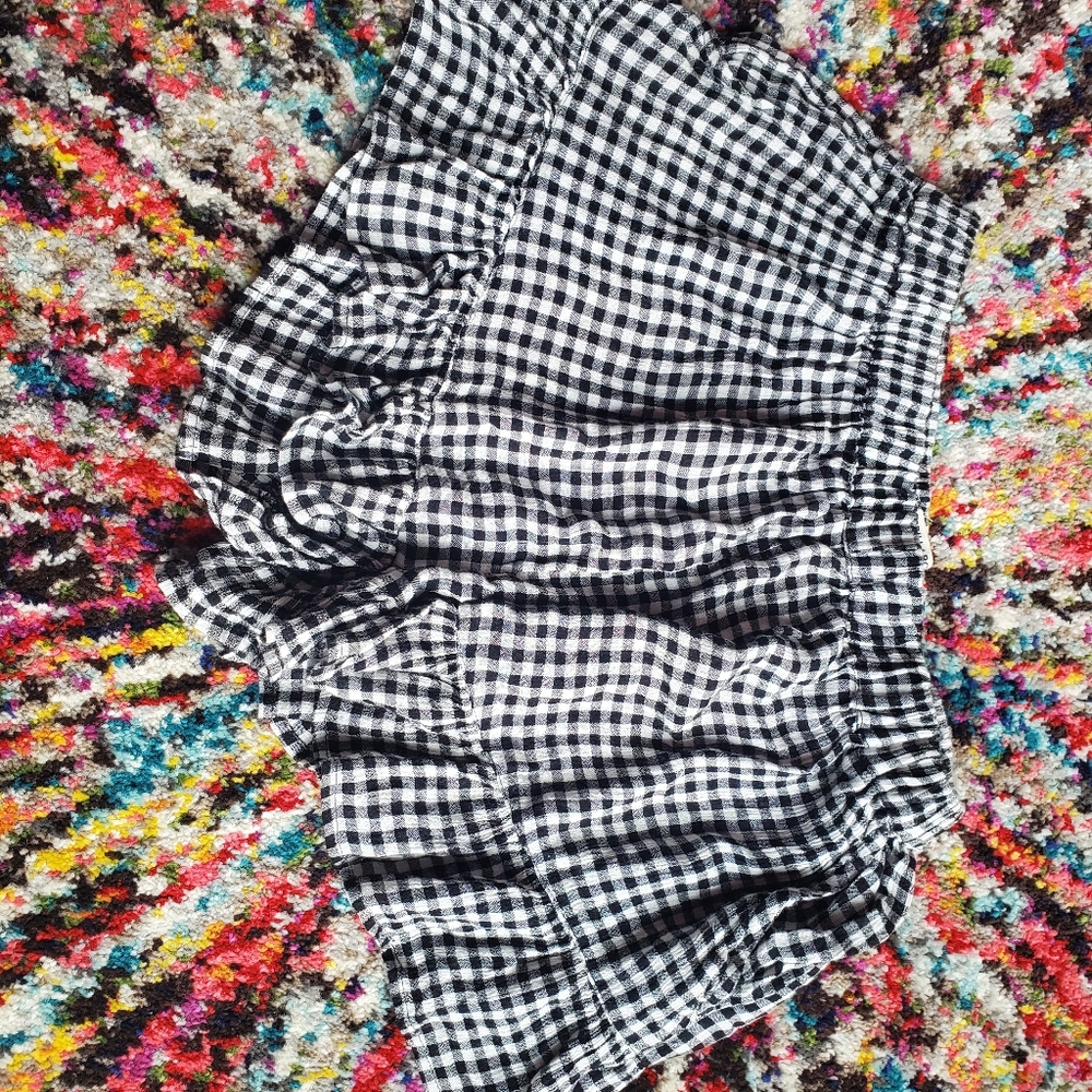 Billabong ruffle shorts